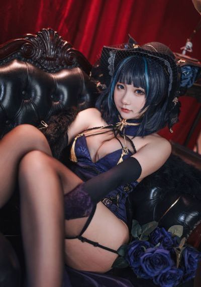 商务旅行戴绿帽子的女老板
