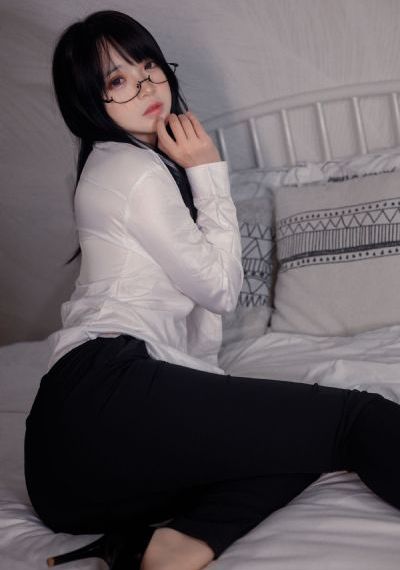 九九暴风影院午夜理伦片