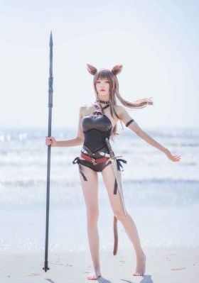 迷人的保姆播放