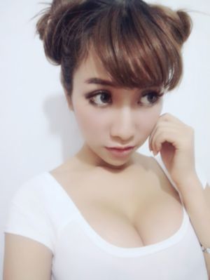 红色骆驼