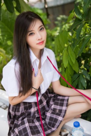 迷之彼女