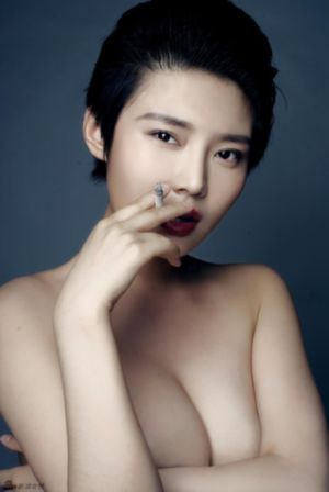 山村老尸未删减