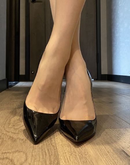 女保险销售员5
