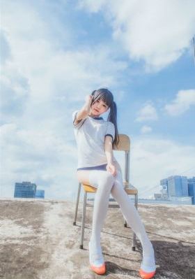 藏娇寡妇