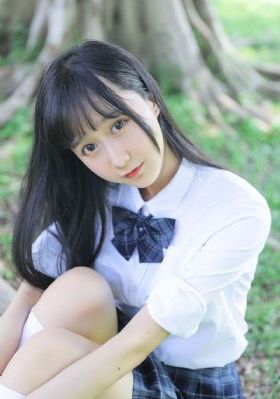 劳拉蒙特斯