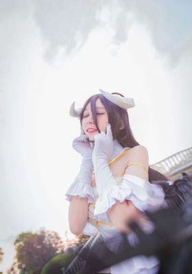 苦月亮电影